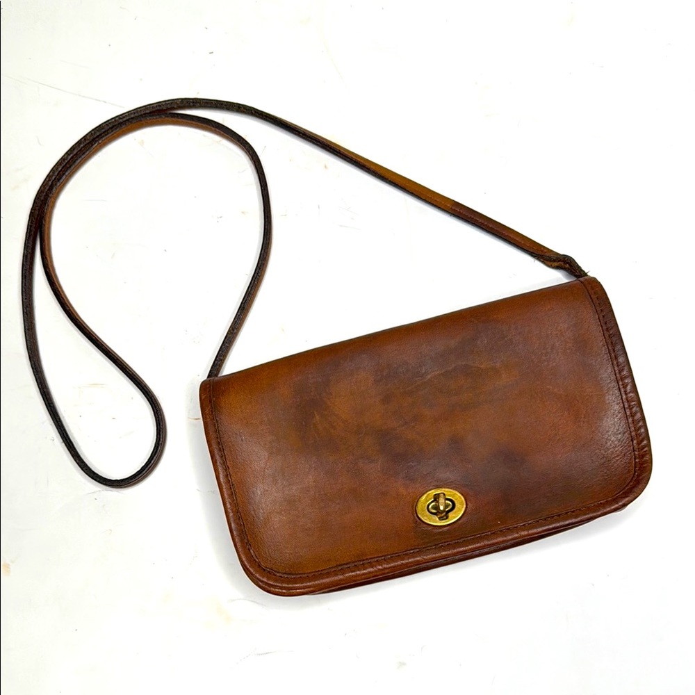 Coach Vintage NYC Dinky Brown Leather Shoulder Bag